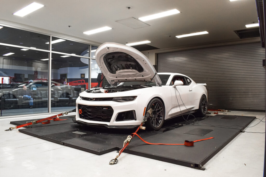 2018-Chevrolet-Camaro-ZL1-600whp-Track-Toy-1